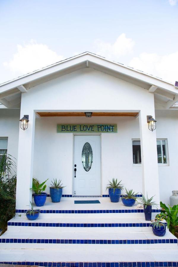 Blue Love Point 3Br Home Gregory Town 外观 照片